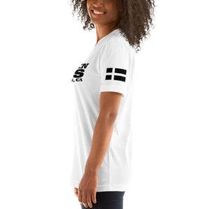 Short-Sleeve Unisex T-Shirt - VF-Black Logo